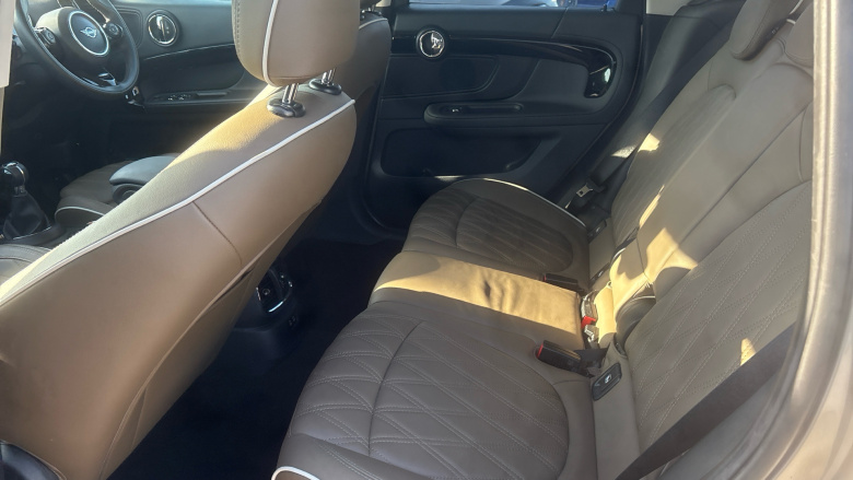 MINI Countryman 1.5 Cooper Exclusive 5dr Petrol Hatchback